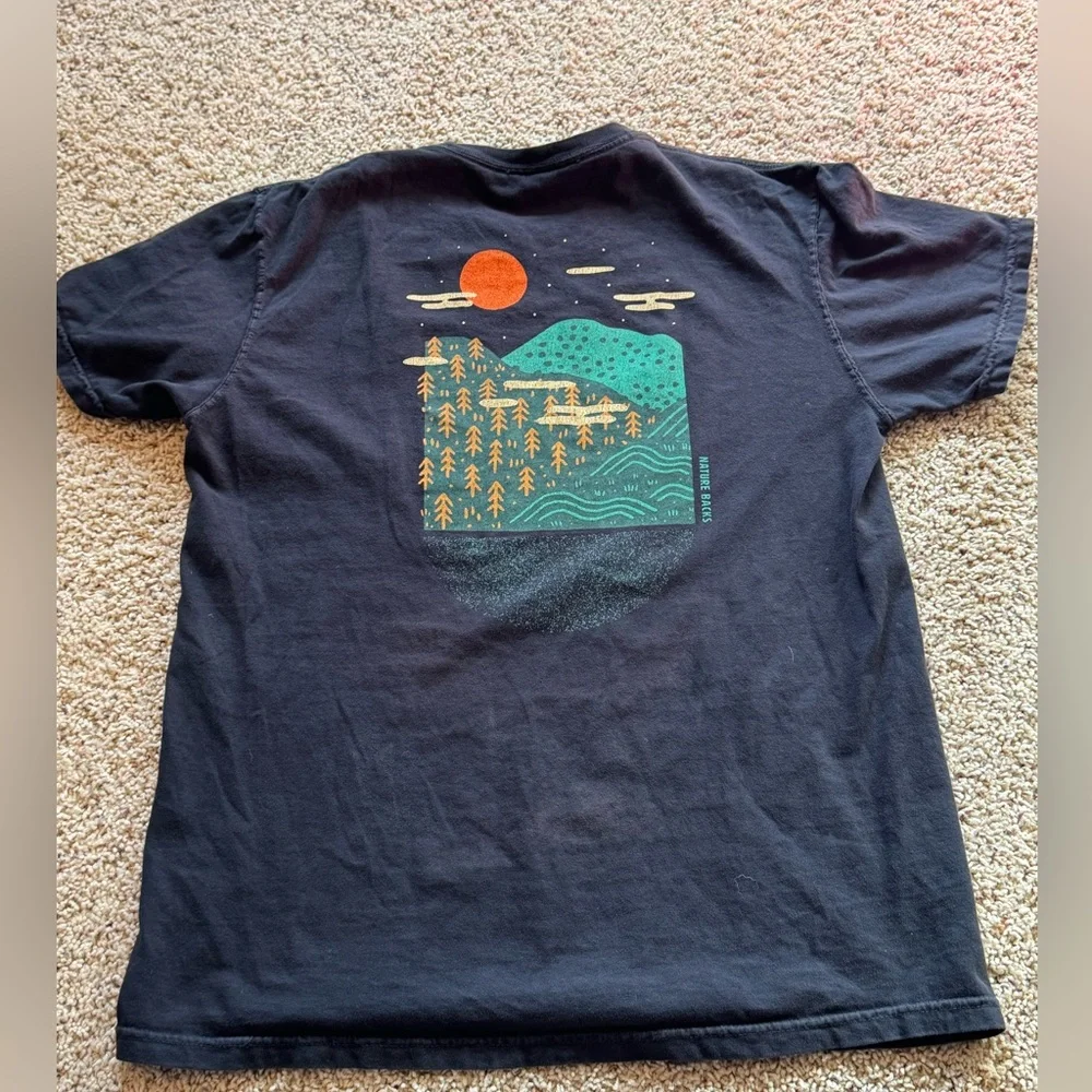 Nature Back Shirt - Picture 2 of 2